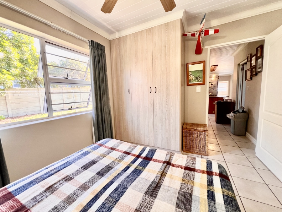 3 Bedroom Property for Sale in Stilbaai Wes Western Cape